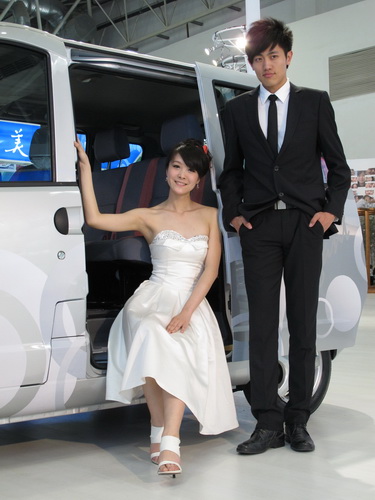 Karry show models
