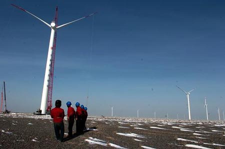 Capacity of China's 1st massive wind power base hits 2 gW