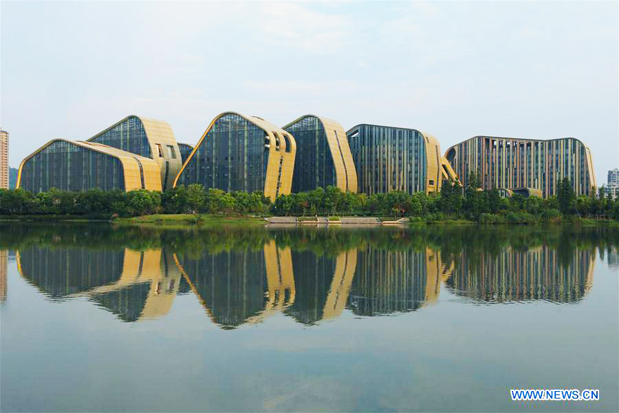 Scenery of White Horse Lake in Hangzhou