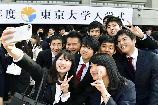 Top 10 foreign universities for Chinese students' campus tours