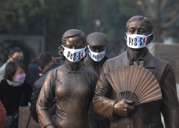 Beijing sees little improvement in air quality in 2013