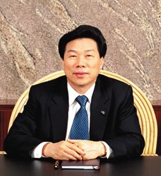 Guangdong's ex-power boss under investigation
