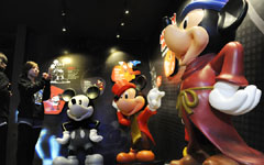 Shanghai Disneyland to feature luxury retail neighbor