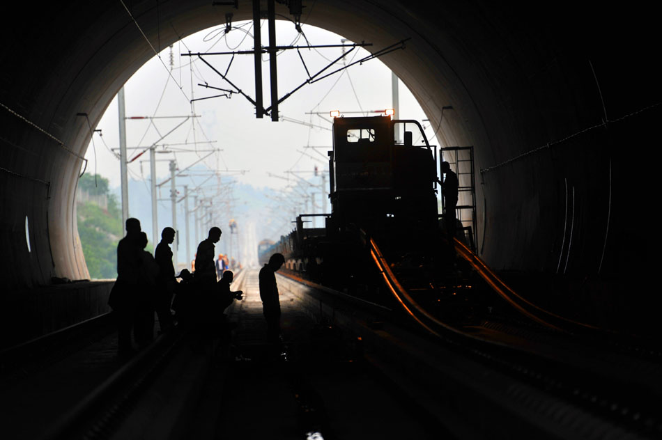 Chengdu-Mianyang-Leshan ready for service