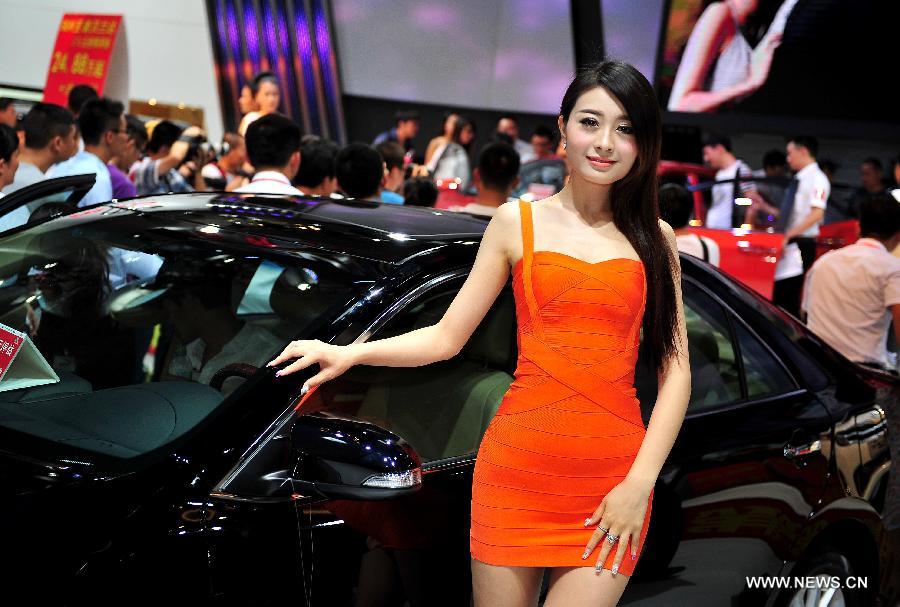 2014 China Hainan Intl Automotive Exhibition kicks off
