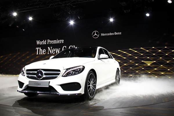 Mercedes-Benz cuts spare-part prices on anti-monopoly probe