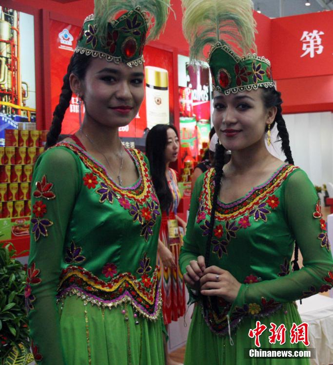 Beautiful models at the fourth China-Eurasia Expo