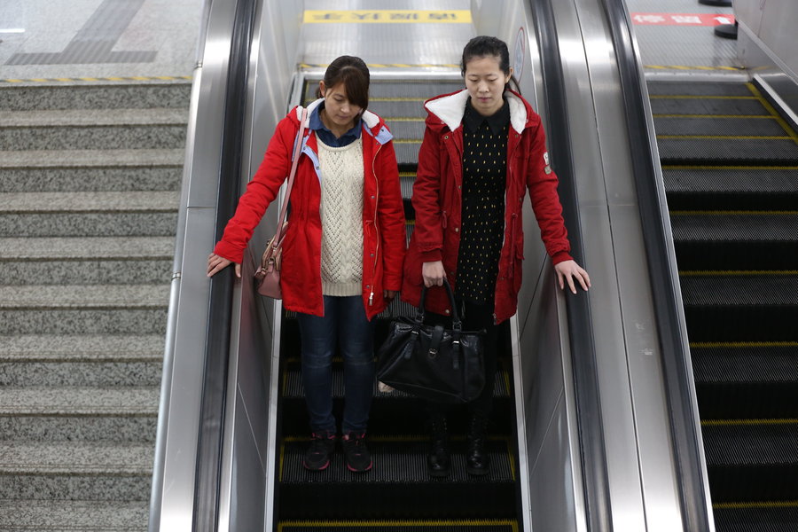 Closer look at Henan's 1st subway