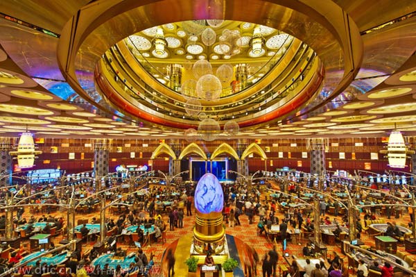 Grand Lisboa: a luxury casino in Macao