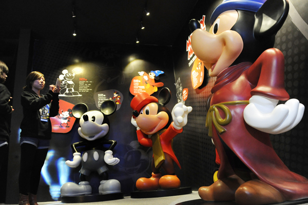 Shanghai Disney to open doors next year