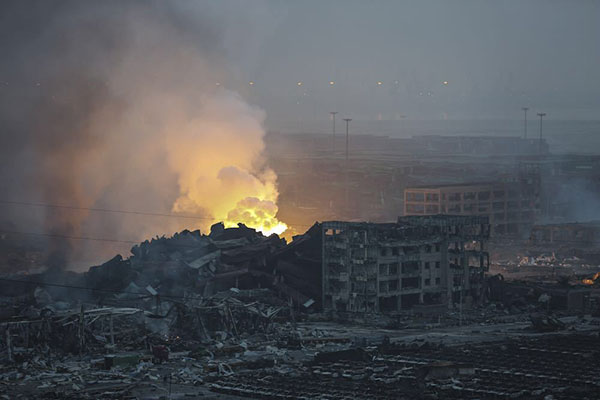 How did Tianjin port explosion happen?