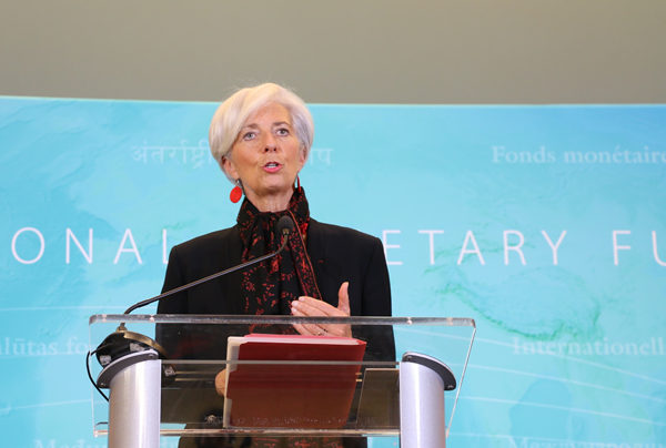 IMF approves yuan as a major world currency