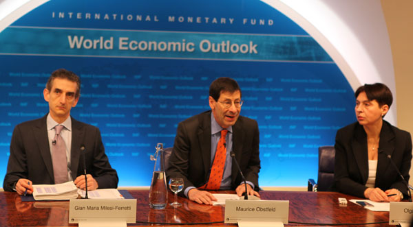 IMF sees Chinese growth slowing to 6% by 2017