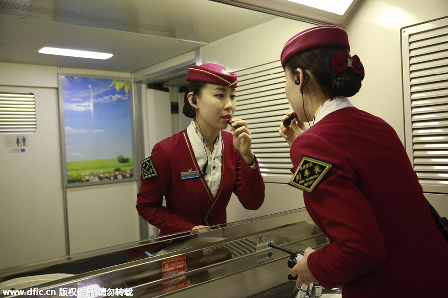 Railway attendant spends her fifth Spring Festival on train
