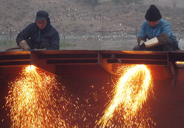 China's ship-breaking industry swimming through troubled waters