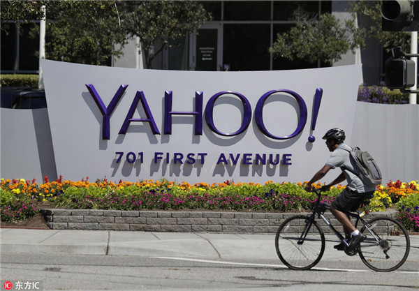 Yahoo says hackers stole data from 500m accounts in 2014
