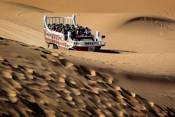 Innovation helps desert tourism flourish in Inner Mongolia