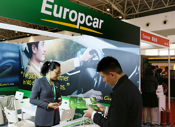 Chinese car renters need detailed guidance abroad