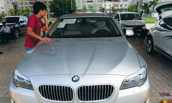 BMW, Audi set pace in dealership networks