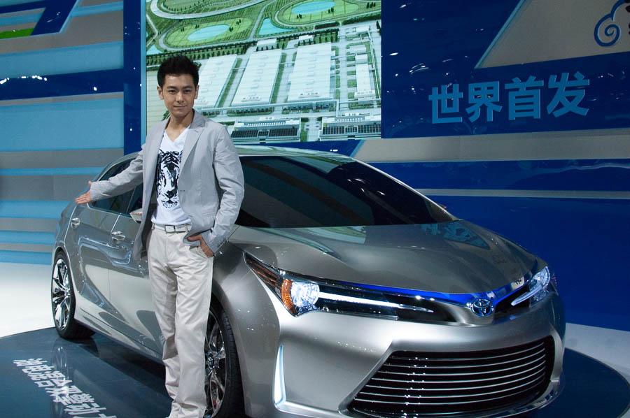 Jimmy unveils Yarris, Vios at Shanghai auto show 2013