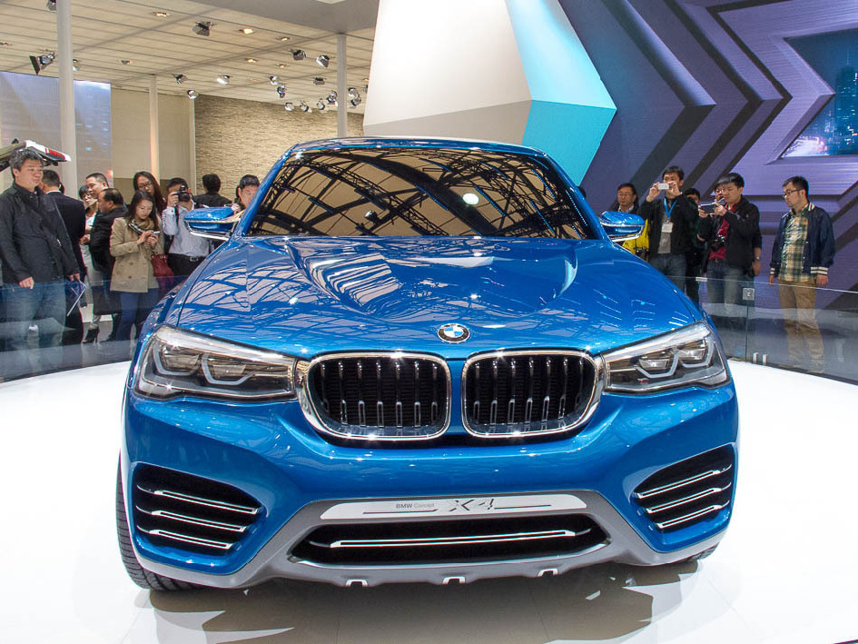 BMW X4 concept world premiere at Shanghai auto show 2013
