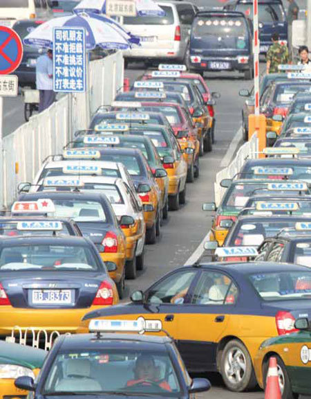 Beijing planners move to make fare deal on taxis