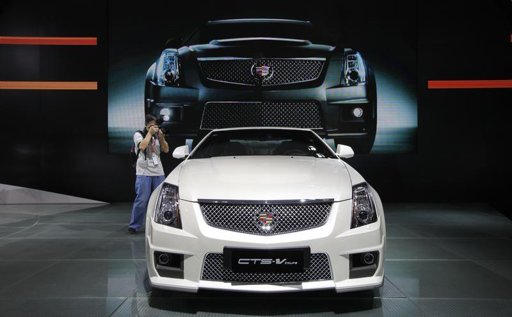 GM eyes 10% China's luxury car market by '20