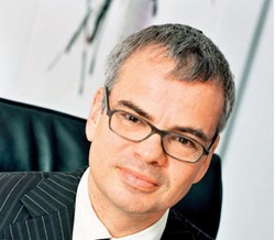 Former Volvo CEO Stefan Jacoby join GM