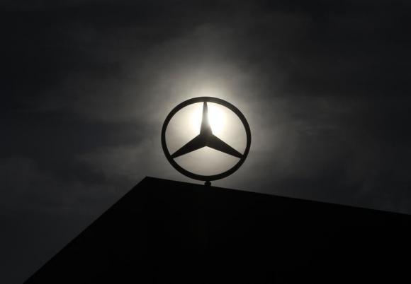 Mercedes eyes record output as plants run at full steam