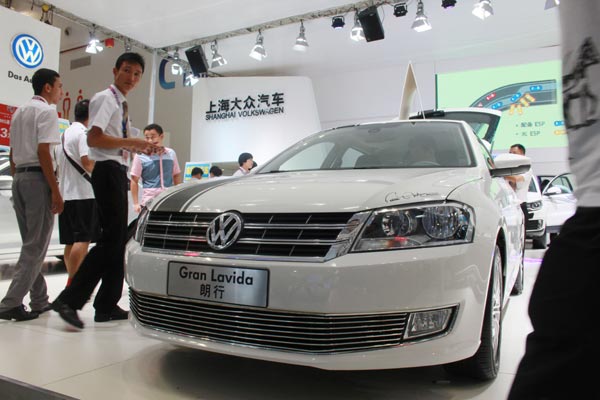 Fast forward for VW in car sales league