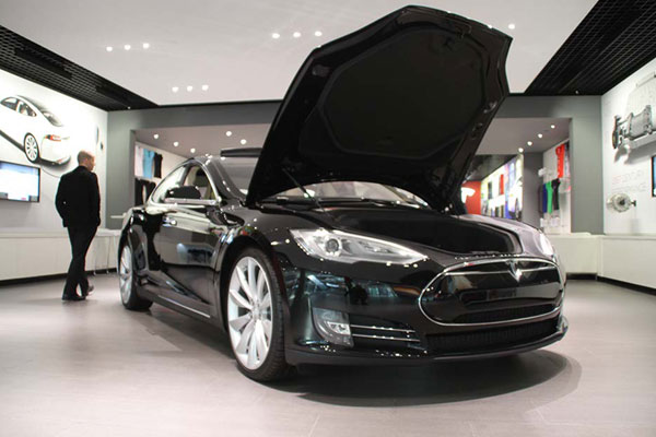 Tesla prizes China market despite hurdles