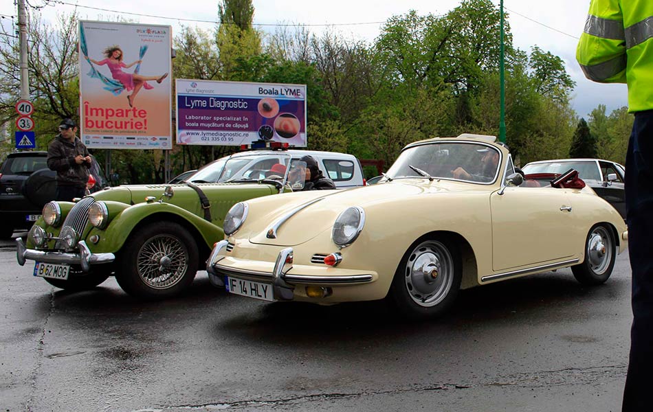 'Retromobil' vintage car show