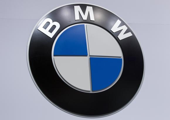 BMW to pay $820m to support China car dealers