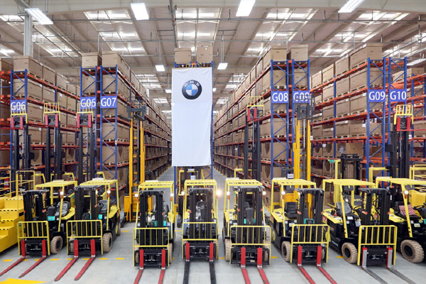 Distribution center accelerates BMW 