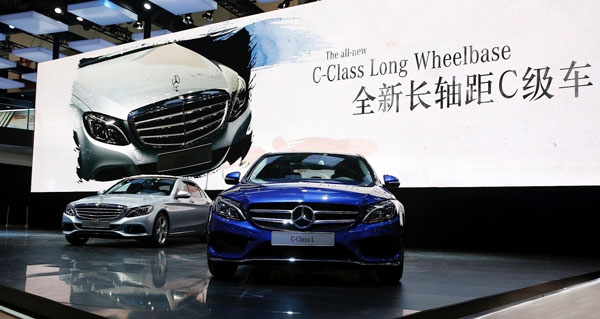 Mercedes-Benz to recall vehicles in China over airbag flaws