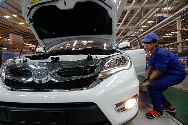 BYD expects lower 2017 profit on stiff competition
