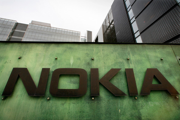 Nokia shareholders approve Microsoft deal