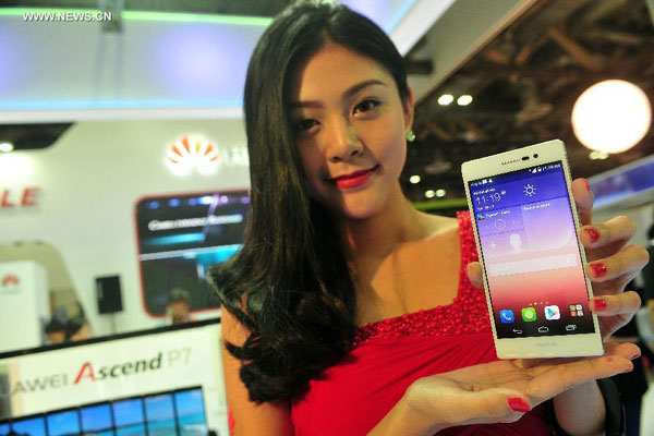 Huawei expects strong sales for new Ascend P7