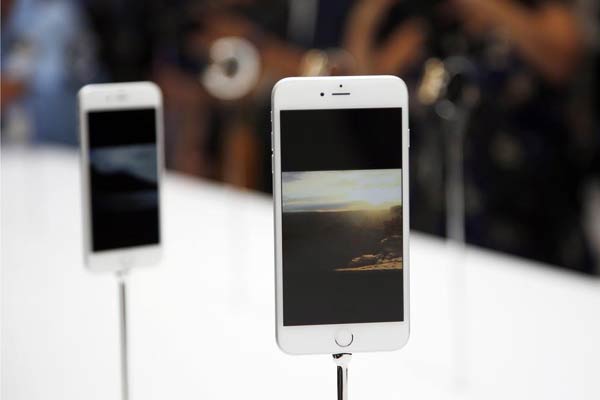 IDC sees 9.8% growth in 2015 shipments of smartphones