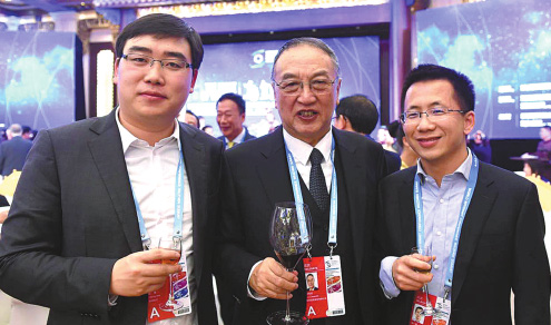 Young guns join China's Internet greats in Wuzhen