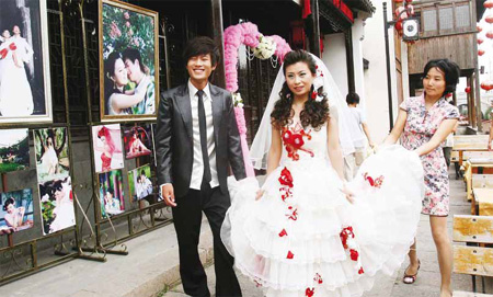 Wedding website hopes to lure Chinese couples