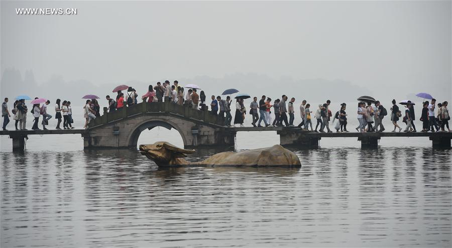 Hangzhou noted for various bridges