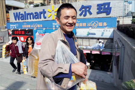 Foreign retailers bank hopes on China