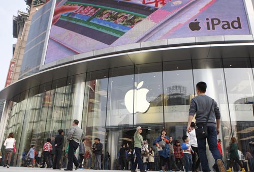 Apple sees global profit decline as China sales lose momentum