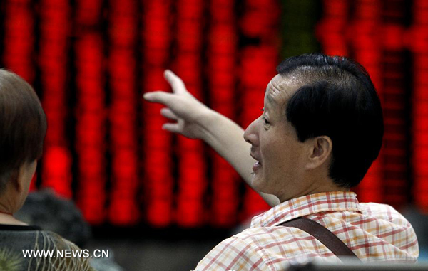 Chinese shares jump over IPO delay reports