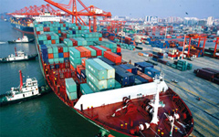 Economists divided over surprising export strength