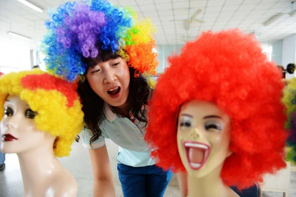 World Cup spurs sales of colorful wigs