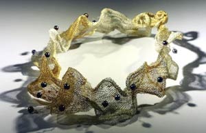 Chinese jewelry firms design brighter future