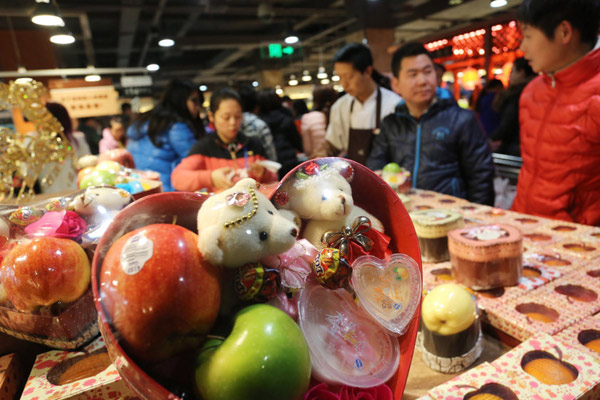 Christmas gives new spin to apples