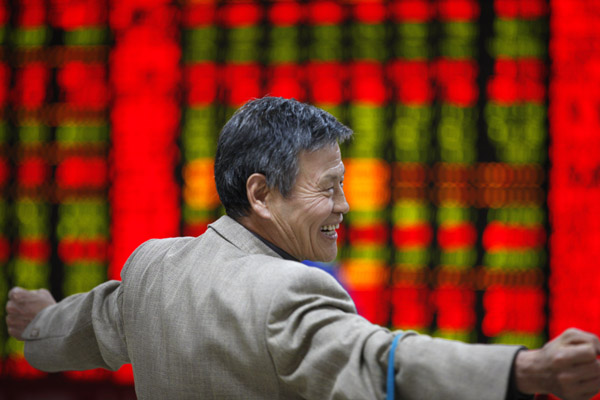 China stocks climb above 4000 points, fresh 7-yr highs